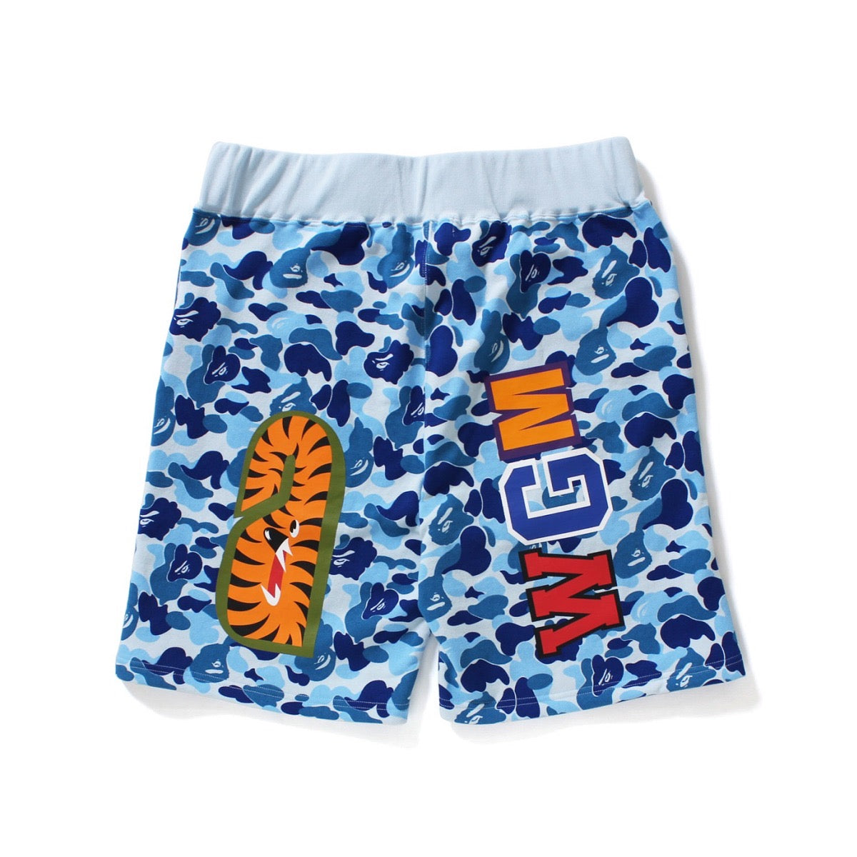 BAPE - שורט כחול תכלת