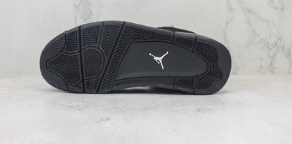 Air Jordan 4 - Black Cat