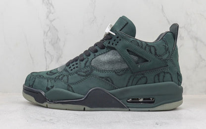 Air Jordan 4 - X KAWS