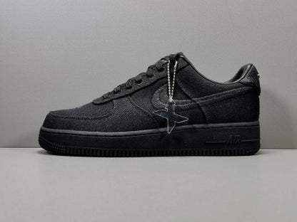 Nike Air Force 1 x Stussy - Black