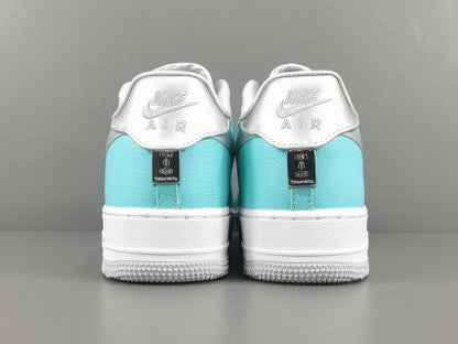 Nike Air Force 1 x TlFFANY & CO - 1837 Turquois Blue