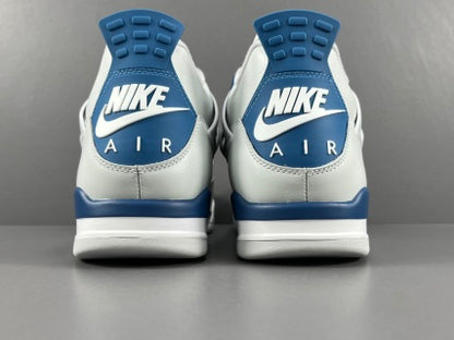 Air Jordan 4 - Military Blue