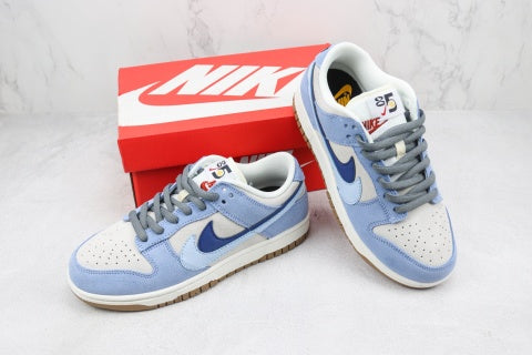 Nike Dunk Low - Double Hook White/Blue