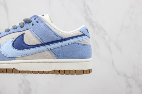 Nike Dunk Low - Double Hook White/Blue