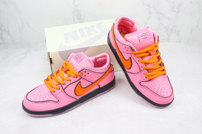 Nike Dunk SB Low - Powerpuff Blossom