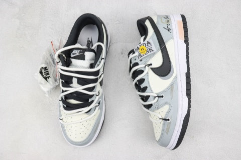 Nike Dunk Low - Panda Prank