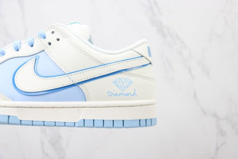 Nike Dunk Low - Diamond Light Blue