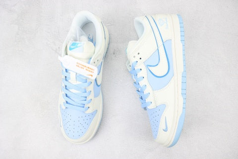 Nike Dunk Low - Diamond Light Blue