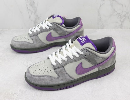 Nike Dunk Low - Purple Pigeon