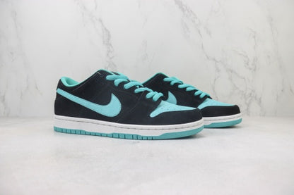 Nike Dunk SB Low - TIFFANY