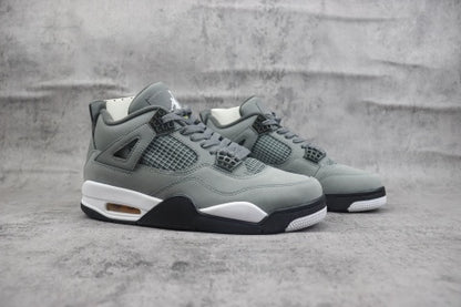 Air Jordan 4 - Cool Grey