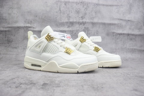 Air Jordan 4 - Metallic Gold