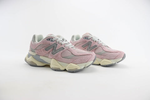 New Balance 9060 - Pink